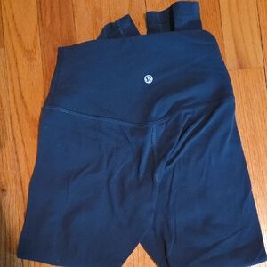 Lululemon Dark Green/Blue Leggings.